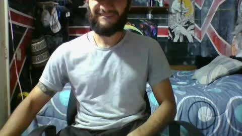 Snapshot of trizquelmen chatting on July 28, 2026, 10:20 pm Andrew online show from July 28, 2026, 10:20 pm