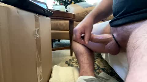 tron_hung online show from January 4, 2025, 7:44 pm