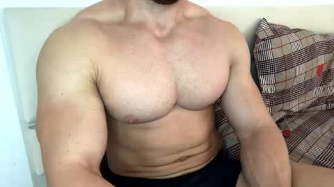 Troncq online show from September 17, 2025, 9:11 am