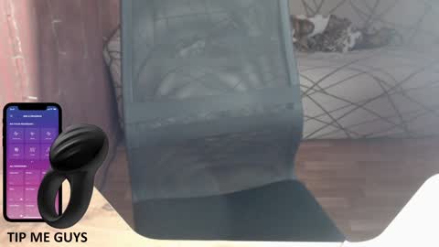 I POST MY FUCKING VIDEOS AND PICS    online show from December 18, 2024, 2:53 am