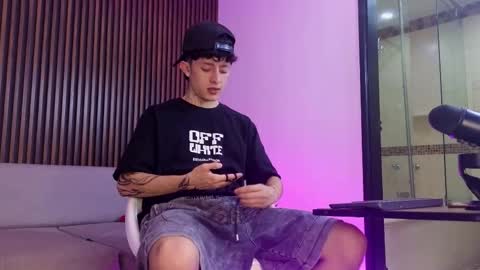 Troy online show from September 15, 2025, 7:47 pm