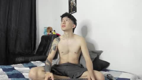 Snapshot of troy_rouge chatting on February 25, 2026, 12:26 pm Troy online show from February 25, 2026, 12:26 pm