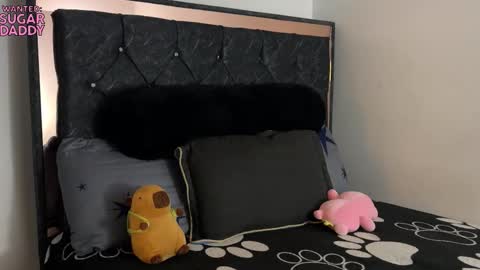 troye_lex online show from October 14, 2025, 12:00 am