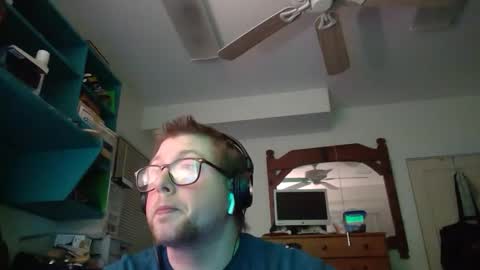 Snapshot of true_manofworth chatting on January 4, 2025, 2:14 am HandicappedLaugher online show from January 4, 2025, 2:14 am