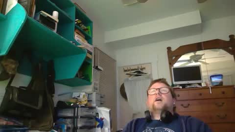 Snapshot of true_manofworth chatting on January 8, 2025, 5:05 am HandicappedLaugher online show from January 8, 2025, 5:05 am