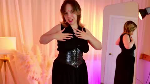 Emma online show from June 29, 2026, 12:05 pm