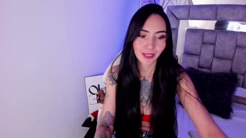 Snapshot of truelove_art chatting on December 24, 2024, 3:05 pm online show from December 24, 2024, 3:05 pm