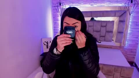 Snapshot of truelove_art chatting on January 13, 2025, 12:02 pm online show from January 13, 2025, 12:02 pm