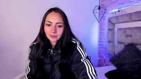 Snapshot of truelove_art chatting on January 20, 2025, 5:59 pm online show from January 20, 2025, 5:59 pm