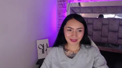 Snapshot of truelove_art chatting on February 11, 2025, 3:18 pm online show from February 11, 2025, 3:18 pm