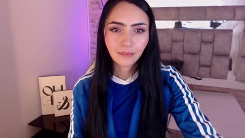 Snapshot of truelove_art chatting on February 20, 2025, 6:02 pm online show from February 20, 2025, 6:02 pm