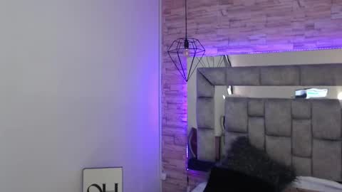 Snapshot of truelove_art chatting on February 24, 2025, 5:53 pm online show from February 24, 2025, 5:53 pm