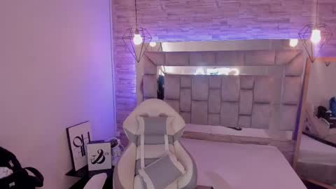 Snapshot of truelove_art chatting on March 10, 2025, 12:04 pm online show from March 10, 2025, 12:04 pm