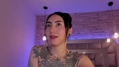 Snapshot of truelove_art chatting on March 11, 2025, 2:40 pm online show from March 11, 2025, 2:40 pm