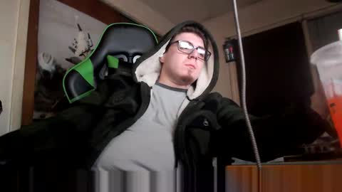 trustyf65 online show from April 20, 2026, 8:17 am