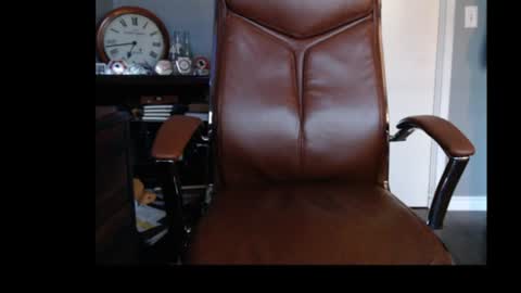 Snapshot of trvler72 chatting on July 5, 2026, 1:01 am trvler72 online show from July 5, 2026, 1:01 am