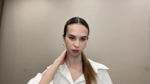 tryme_muse online show from November 24, 2025, 3:56 pm