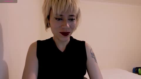 Cait online show from September 24, 2025, 4:05 am