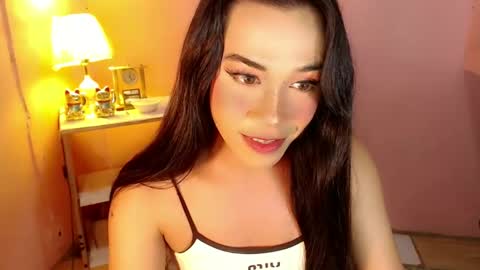 Snapshot of ts_romantika69 chatting on January 6, 2025, 8:35 am The Girl Named Romantika online show from January 6, 2025, 8:35 am