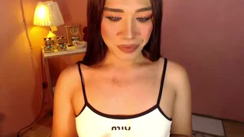 Snapshot of ts_romantika69 chatting on March 9, 2025, 10:19 am The Girl Named Romantika online show from March 9, 2025, 10:19 am