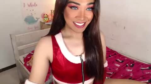 Snapshot of ts_romantika69 chatting on December 16, 2025, 2:49 am The Girl Named Romantika online show from December 16, 2025, 2:49 am