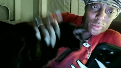 Amber White online show from April 18, 2026, 9:13 am