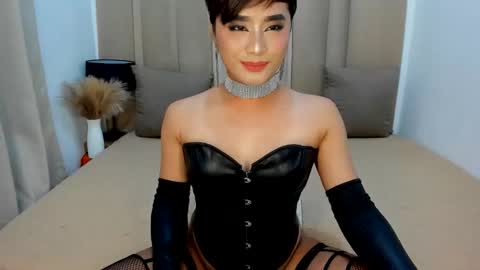 YOUR MISTRESS online show from May 5, 2026, 7:11 pm