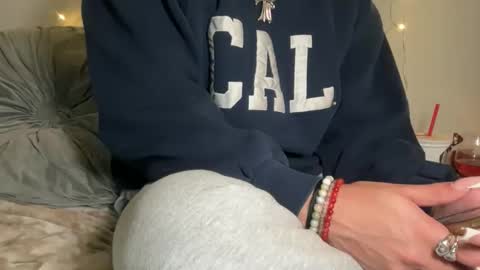 tsj777 online show from December 18, 2025, 7:47 am