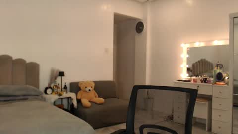  Love Marie  online show from June 10, 2026, 7:18 am