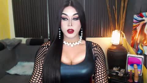 Nicoleeee online show from April 30, 2026, 7:58 am