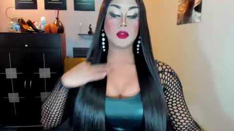 Nicoleeee online show from July 6, 2026, 5:15 am