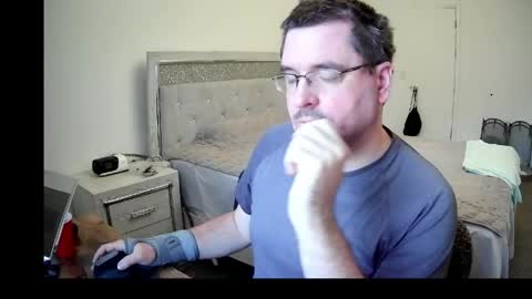 Snapshot of tstwbtsb chatting on May 29, 2026, 12:14 pm tstwbtsb online show from May 29, 2026, 12:14 pm