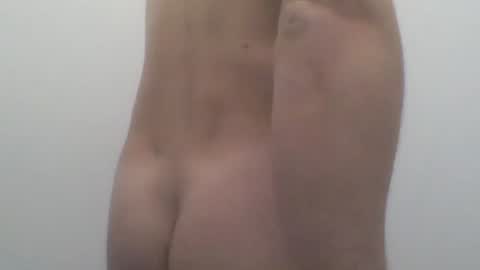 Snapshot of tsubasa90 chatting on September 15, 2025, 6:02 am tsubasa90 online show from September 15, 2025, 6:02 am