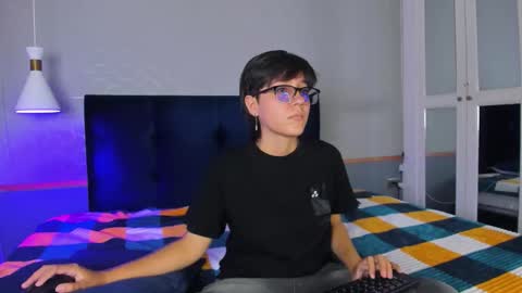 Maru online show from September 25, 2025, 8:12 pm