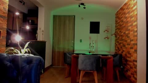 Tsuky online show from April 1, 2026, 11:57 pm