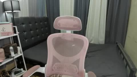 tsuncutmargauxx online show from June 25, 2026, 6:34 pm