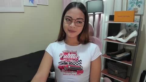 Snapshot of tsuncutrhein chatting on October 2, 2025, 6:26 pm tsuncutrhein online show from October 2, 2025, 6:26 pm