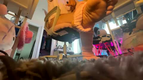 Snapshot of tsunderenextdoor chatting on February 5, 2026, 5:28 pm MOCHI NEXT DOOR online show from February 5, 2026, 5:28 pm