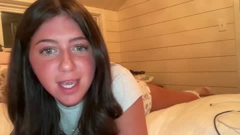 Snapshot of ttmarieee chatting on November 6, 2025, 12:11 am ttmarieee online show from November 6, 2025, 12:11 am