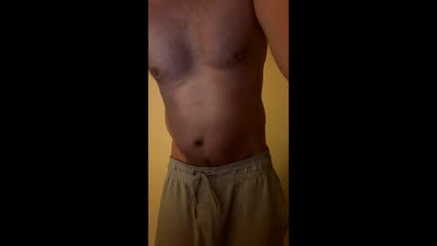 Snapshot of tubbi2 chatting on June 7, 2026, 9:51 pm tubbi2 online show from June 7, 2026, 9:51 pm