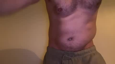 Snapshot of tubbi2 chatting on August 7, 2026, 7:05 pm tubbi2 online show from August 7, 2026, 7:05 pm
