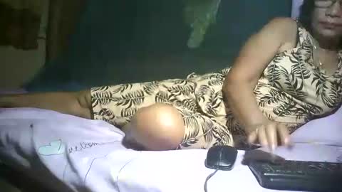 Snapshot of tuchmegently chatting on January 11, 2025, 9:15 pm Mae online show from January 11, 2025, 9:15 pm