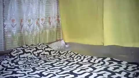 Snapshot of tuchmegently chatting on February 21, 2025, 12:49 am Mae online show from February 21, 2025, 12:49 am