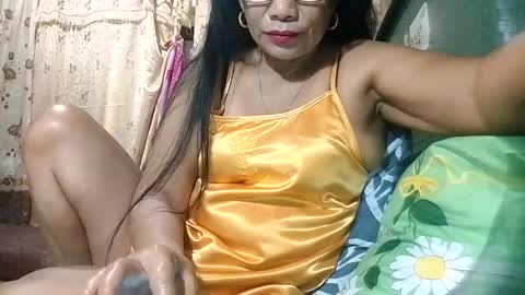 Snapshot of tuchmegently chatting on March 17, 2026, 11:08 pm Mae online show from March 17, 2026, 11:08 pm