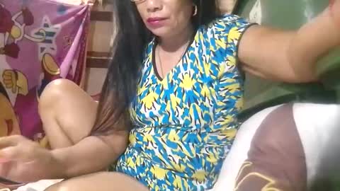 Snapshot of tuchmegently chatting on April 2, 2026, 9:34 pm Mae online show from April 2, 2026, 9:34 pm