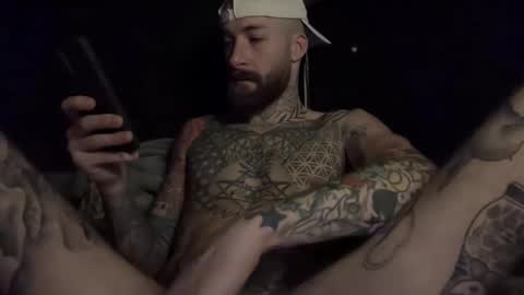 Snapshot of tuhands chatting on February 19, 2026, 7:59 am Tuhands online show from February 19, 2026, 7:59 am