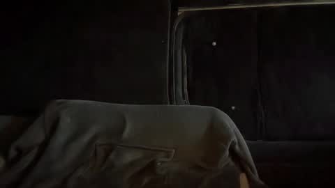 Snapshot of tuhands chatting on February 24, 2026, 8:23 am Tuhands online show from February 24, 2026, 8:23 am