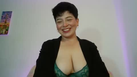 Karla cherry online show from December 16, 2025, 3:39 pm