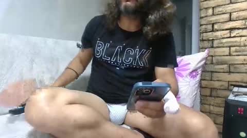 Snapshot of turkey_men34 chatting on May 15, 2026, 6:15 pm turkey_men34 online show from May 15, 2026, 6:15 pm