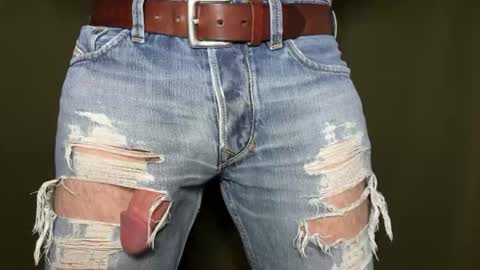 Phil Box online show from April 5, 2026, 3:36 am